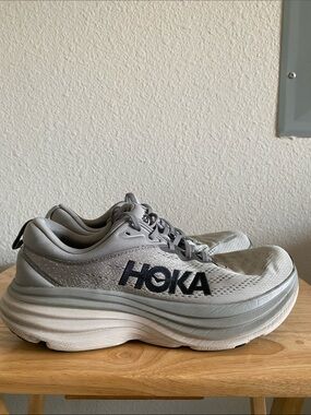 Men’s Light Gray Hoka Bondi 8 Athletic Shoes (Discontinued)